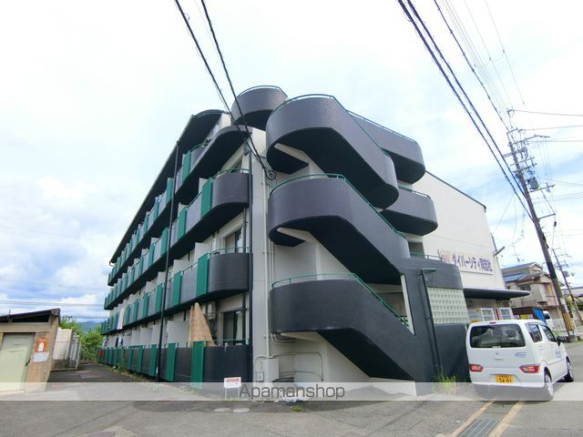 ダイバーシティ同志社の外観写真