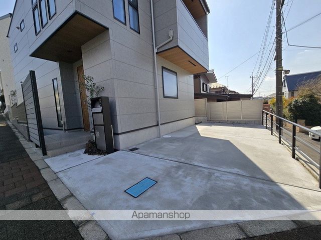 detached 東京都福生市武蔵野台２丁目23-10

地図を見る