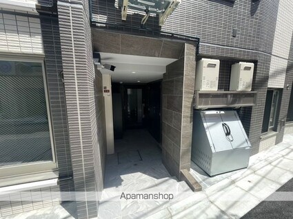 シャッツクヴェレ高円寺北[1R/16.11m2]のエントランス