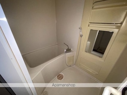 セジュール関谷　Ａ棟[3DK/55.39m2]のバス