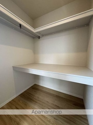 ベレオ鳴神[1LDK/47.46m2]の収納