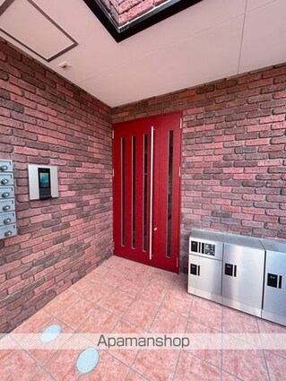 ヴィクトリア[1LDK/40.04m2]のエントランス