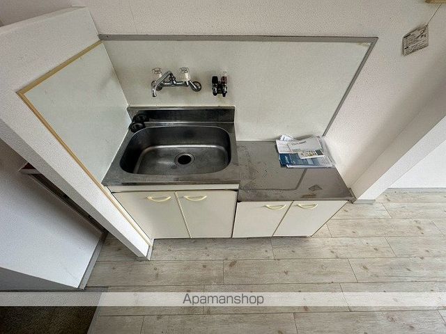 コレクション関目弐番館の内装写真