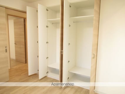 ル・サンク愛宕リバーテラス[3LDK/83.29m2]の収納