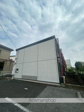 レオパレスパストラルBの外観写真