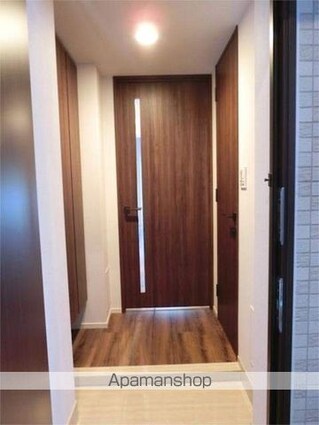 リビオ四谷[1R/25.32m2]の玄関