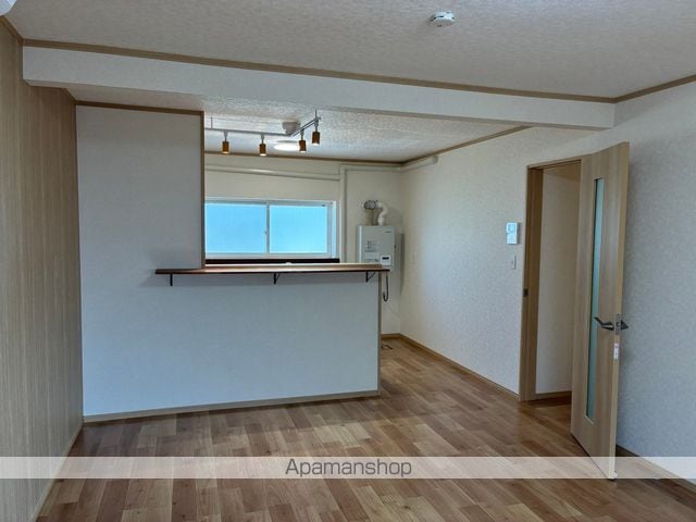 ユートピア湊高台2号棟の内装写真