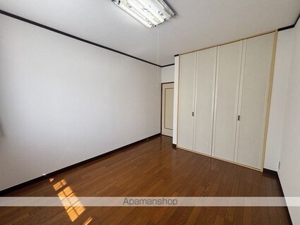 宝沢貸家[4LDK/124m2]の内装6