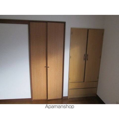 野崎マンション406の内装写真