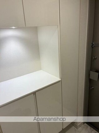 コハク新中野[1K/31.02m2]の玄関