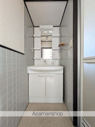 岡山県倉敷市沖[3K/59.78m2]の洗面所