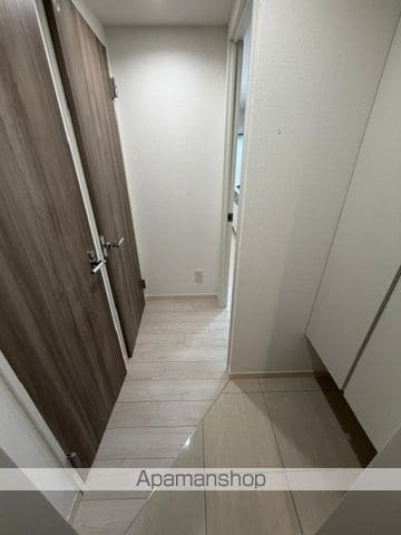 ジェノヴィア中野坂上の内装写真