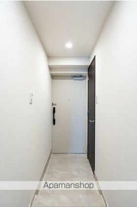 市谷台町坂フロント[2LDK/46.92m2]の玄関