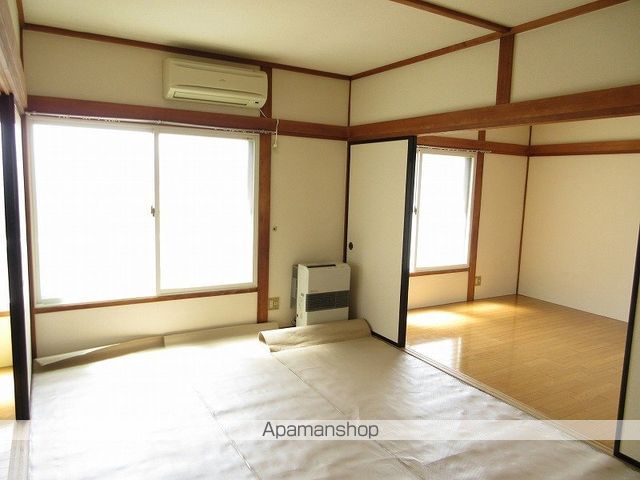 コーポ秀峰Sの内装写真