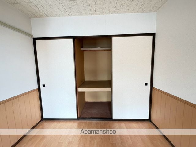 グランディール尾津の内装写真