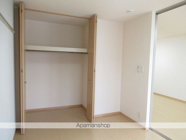 リビングタウン中島Aの内装写真