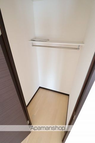レオネクストエターナルの内装写真