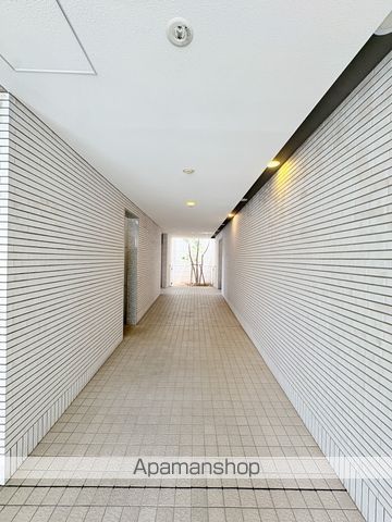 LAVISの内装写真