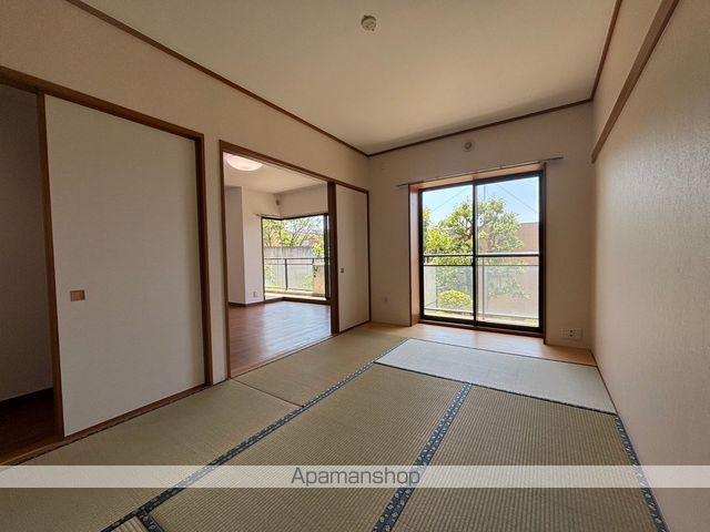 T’S GARDEN西寺尾 B棟の内装写真