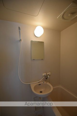 ロゼーヌ唐湊の内装写真