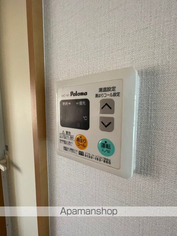 ハイツナナベの内装写真
