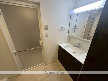 愛知県名古屋市北区志賀町４丁目[2LDK/71.2m2]の洗面所