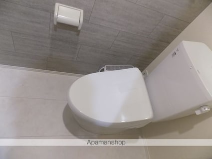 ルヴィータ庄内通[1LDK/38.64m2]のトイレ