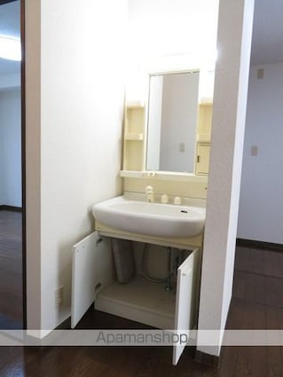 クレール花京院[3K/49.5m2]の洗面所