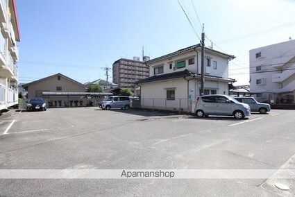 関谷マンション[2DK/49.45m2]の駐車場