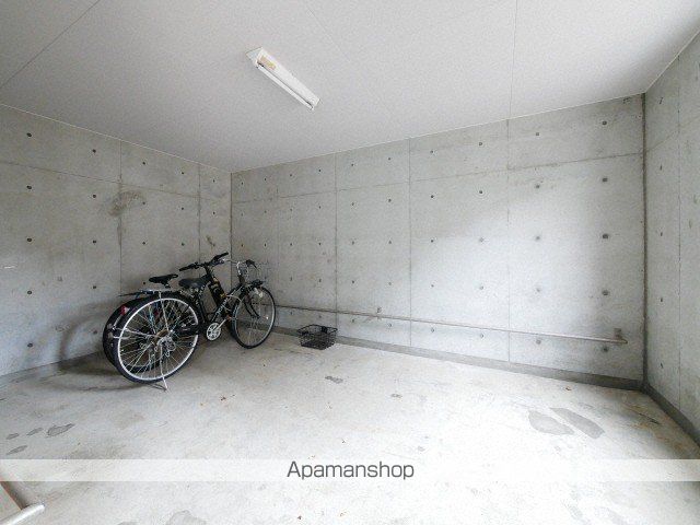 グレビスのその他写真