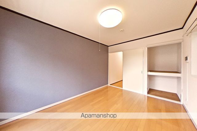 ファーストの内装写真