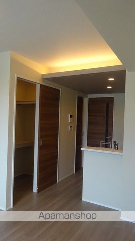 チェルシー 西津田 WESTの内装写真