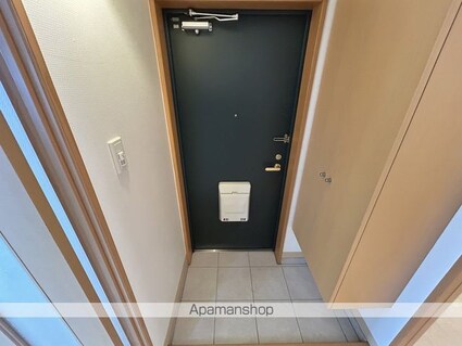 フルール観音[1R/29.56m2]の玄関