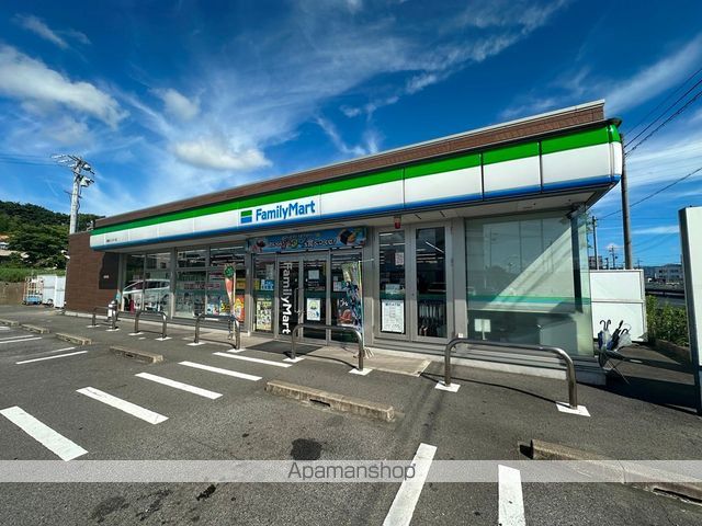 ファミール的場の周辺写真