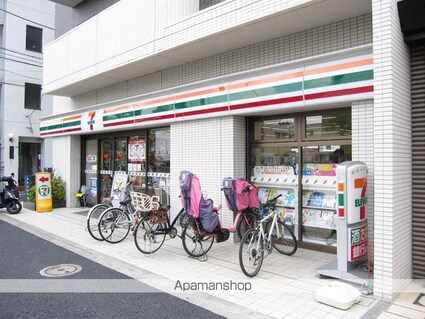 東京都中野区本町５丁目[1R/11.38m2]の周辺2