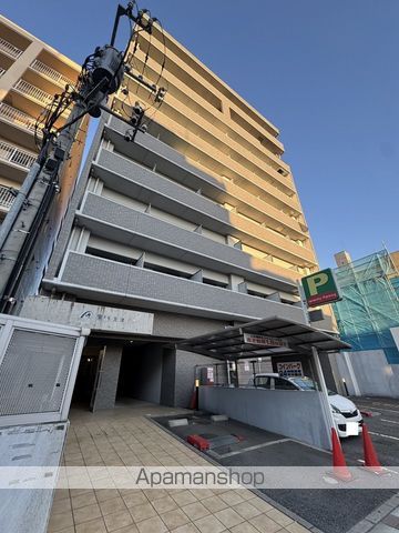 第16友建ビルの外観写真