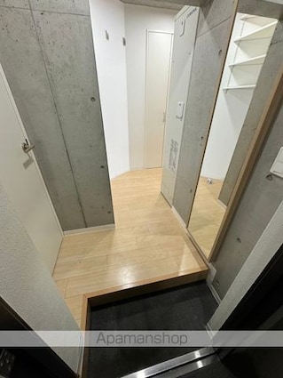 ラフォート横浜鶴見[1R/20.43m2]の玄関