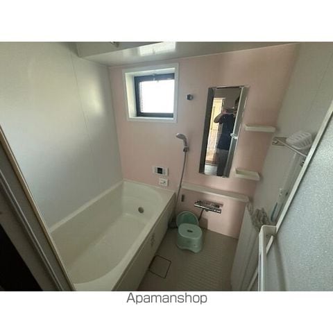 グローリアスヒルズ高蔵寺白山町の内装写真