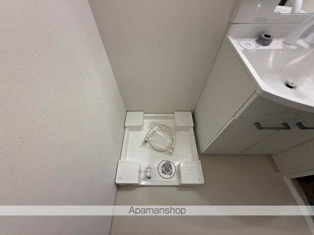 セオリー大阪東DOORの内装写真