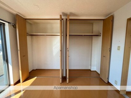 サンモール塩屋[1DK/30.71m2]の収納