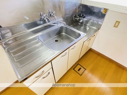 万代パレス[1LDK/33m2]のキッチン