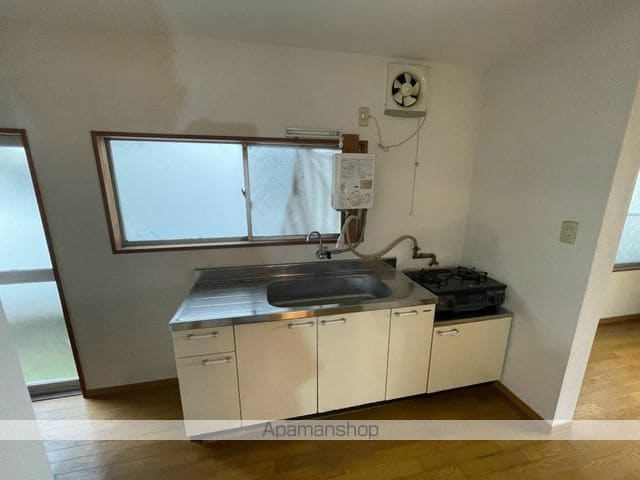 久世郡久御山町 2階建 築57年の内装写真