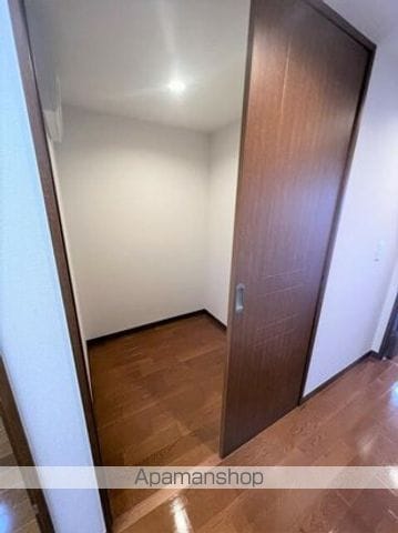 コスモ・ザ・パークス船橋の内装写真