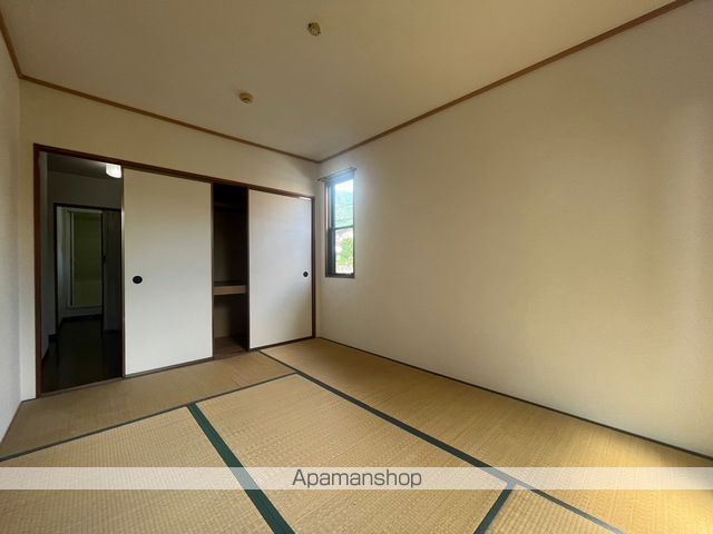 ニューセジュール畑中の内装写真