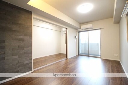 岡山県岡山市北区表町３丁目[1LDK/40.72m2]のリビング・居間