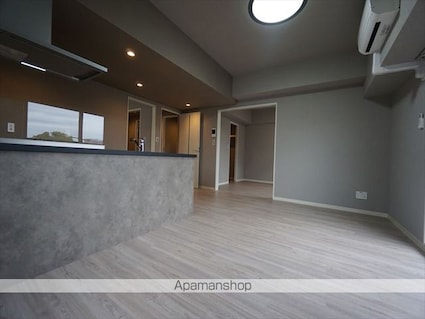 愛知県名古屋市北区志賀町４丁目[2LDK/71.2m2]の内装2