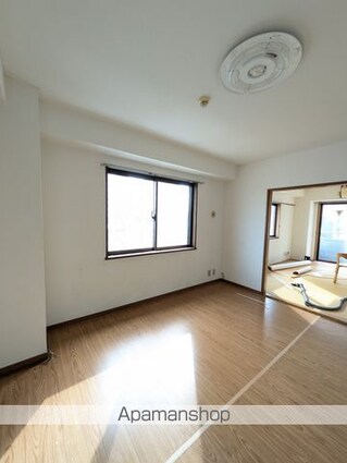 東京都中野区中央３丁目[1LDK/53.08m2]の内装2