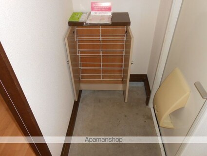 フレグランス三杉Ａ[2K/42.72m2]の玄関