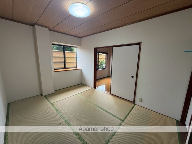 グリーンヒル A棟の内装写真