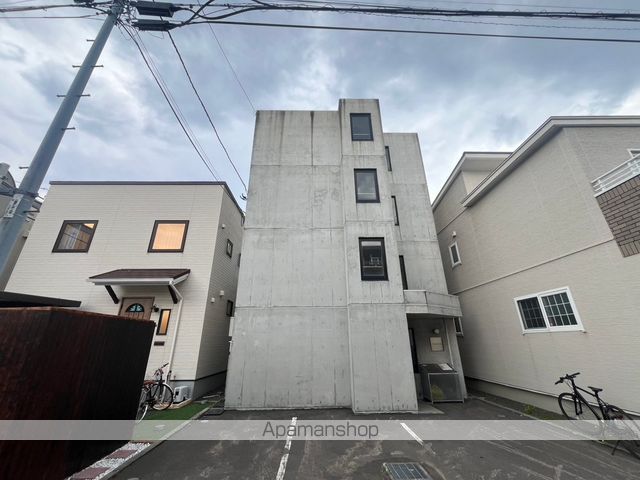 プロートンの外観写真